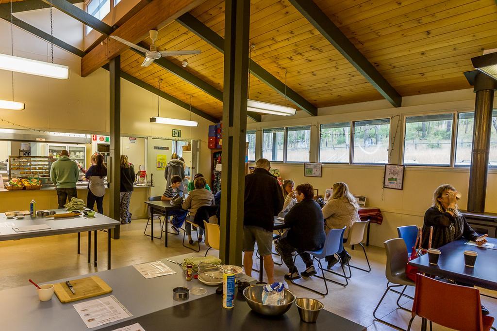 Lamington Christmas Creek Cafe & Cabins מראה חיצוני תמונה