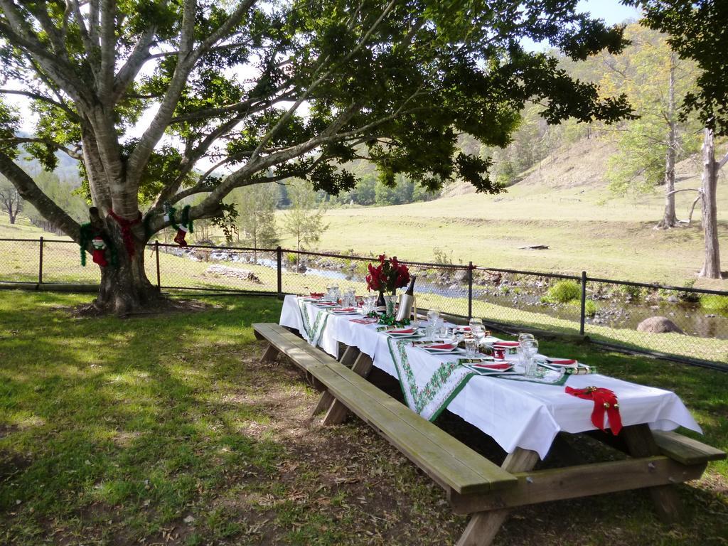 Lamington Christmas Creek Cafe & Cabins מראה חיצוני תמונה