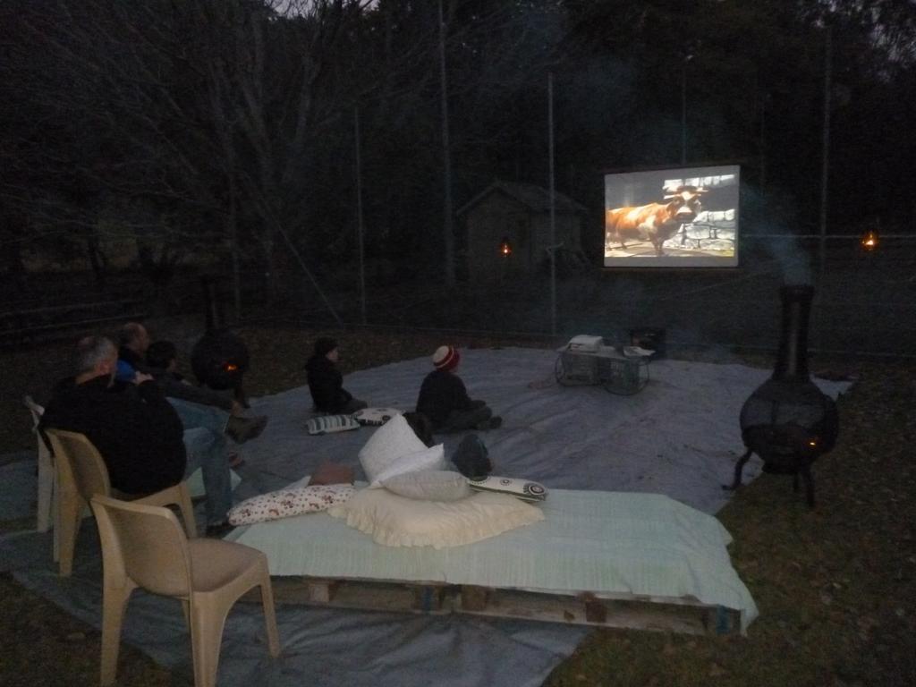 Lamington Christmas Creek Cafe & Cabins מראה חיצוני תמונה