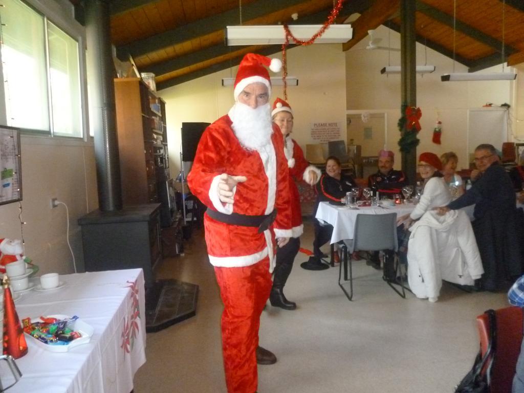 Lamington Christmas Creek Cafe & Cabins מראה חיצוני תמונה