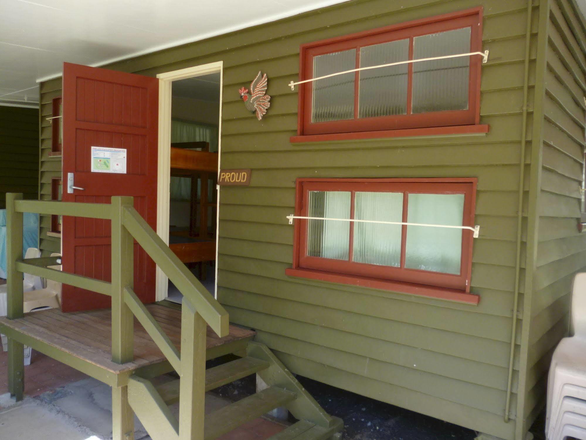 Lamington Christmas Creek Cafe & Cabins מראה חיצוני תמונה