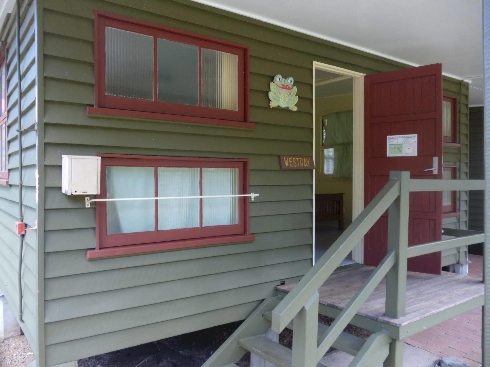 Lamington Christmas Creek Cafe & Cabins מראה חיצוני תמונה