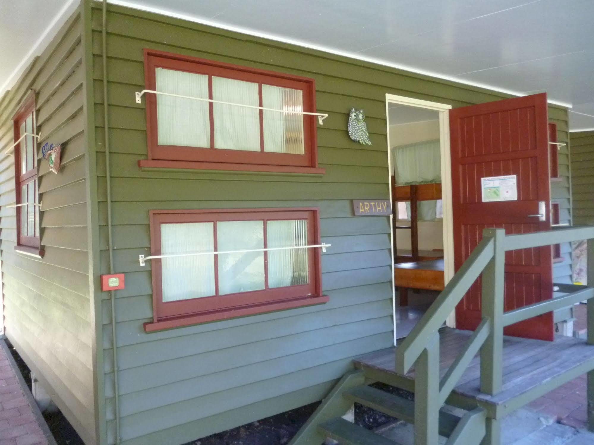 Lamington Christmas Creek Cafe & Cabins מראה חיצוני תמונה